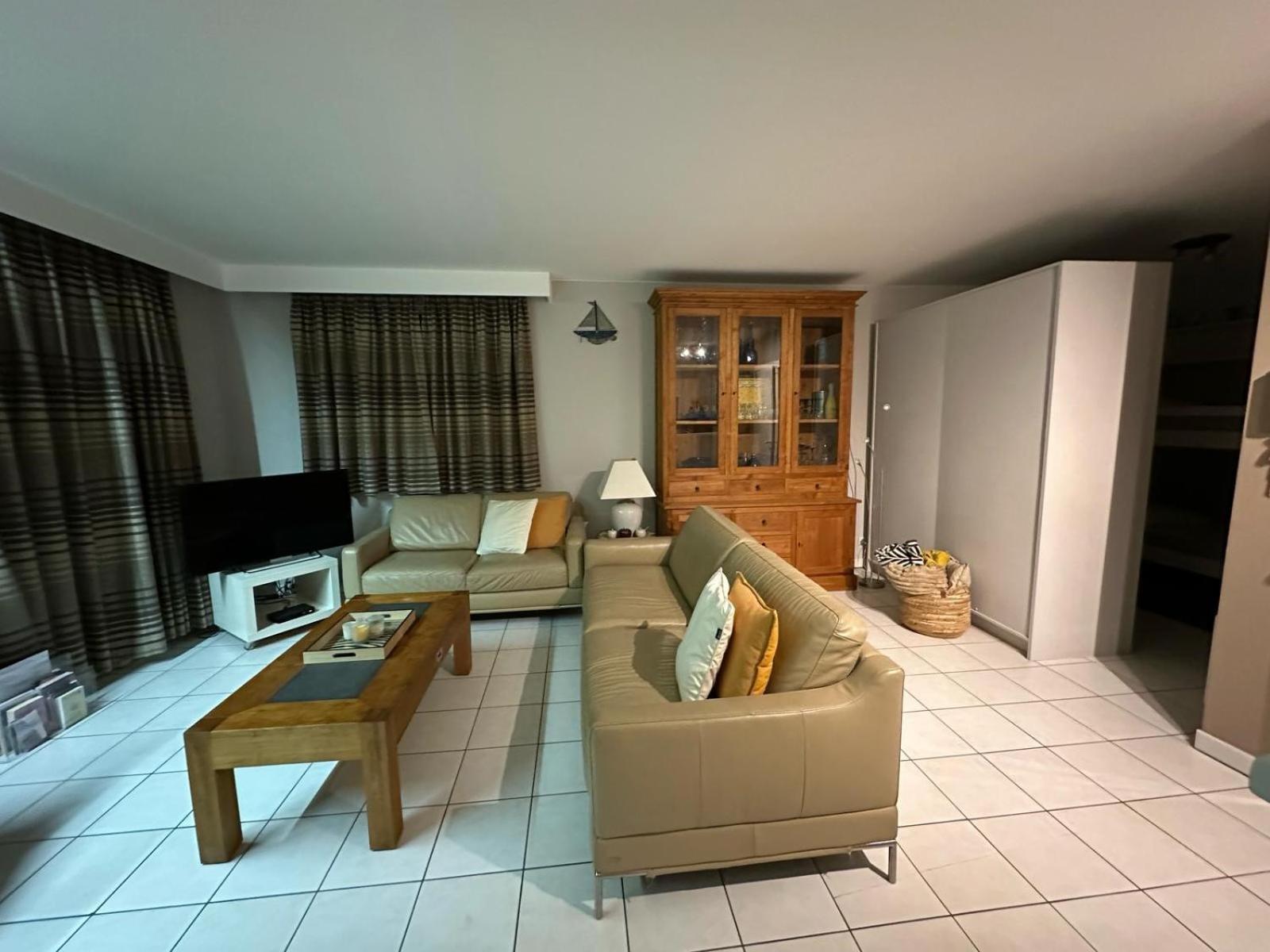 Appartement Renove A Nieuport, Franslaan 123 Residence Zonnekeer Bagian luar foto
